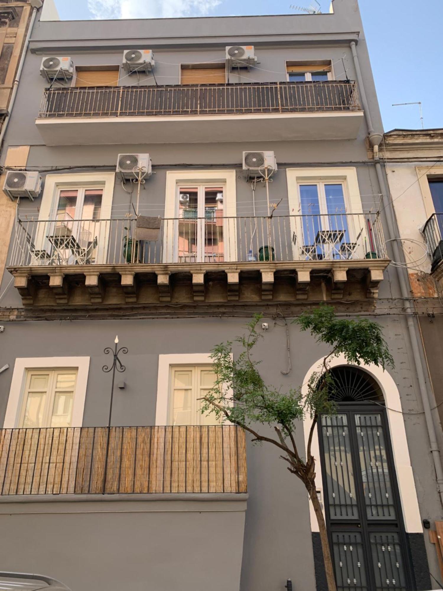 קטאניה Ursino Castle Terrace Residence מראה חיצוני תמונה